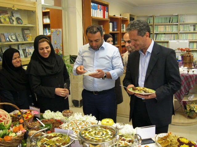 جشنواره غذا پیام نور دماوند