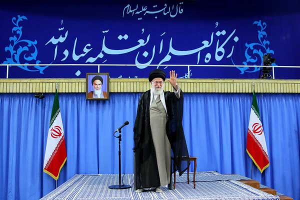 رهبر انقلاب حضرت آیت الله خامنه ای