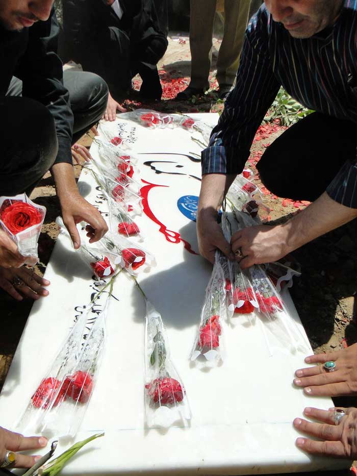مراسم تشیع شهدا گمنام در دانشگاه