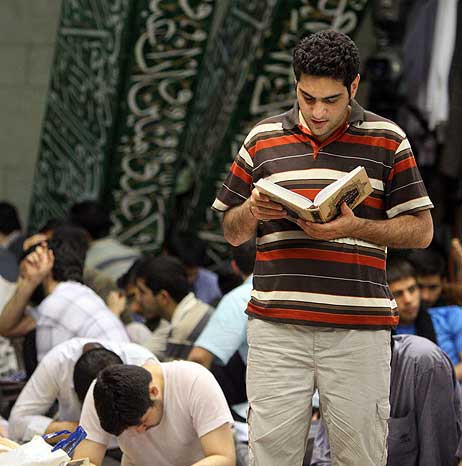 مراسم اعتکاف دانشجویی